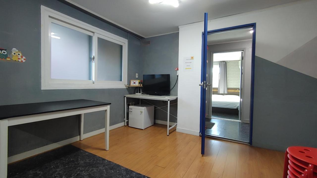 Hotel 1012 House Namsan Seul Esterno foto