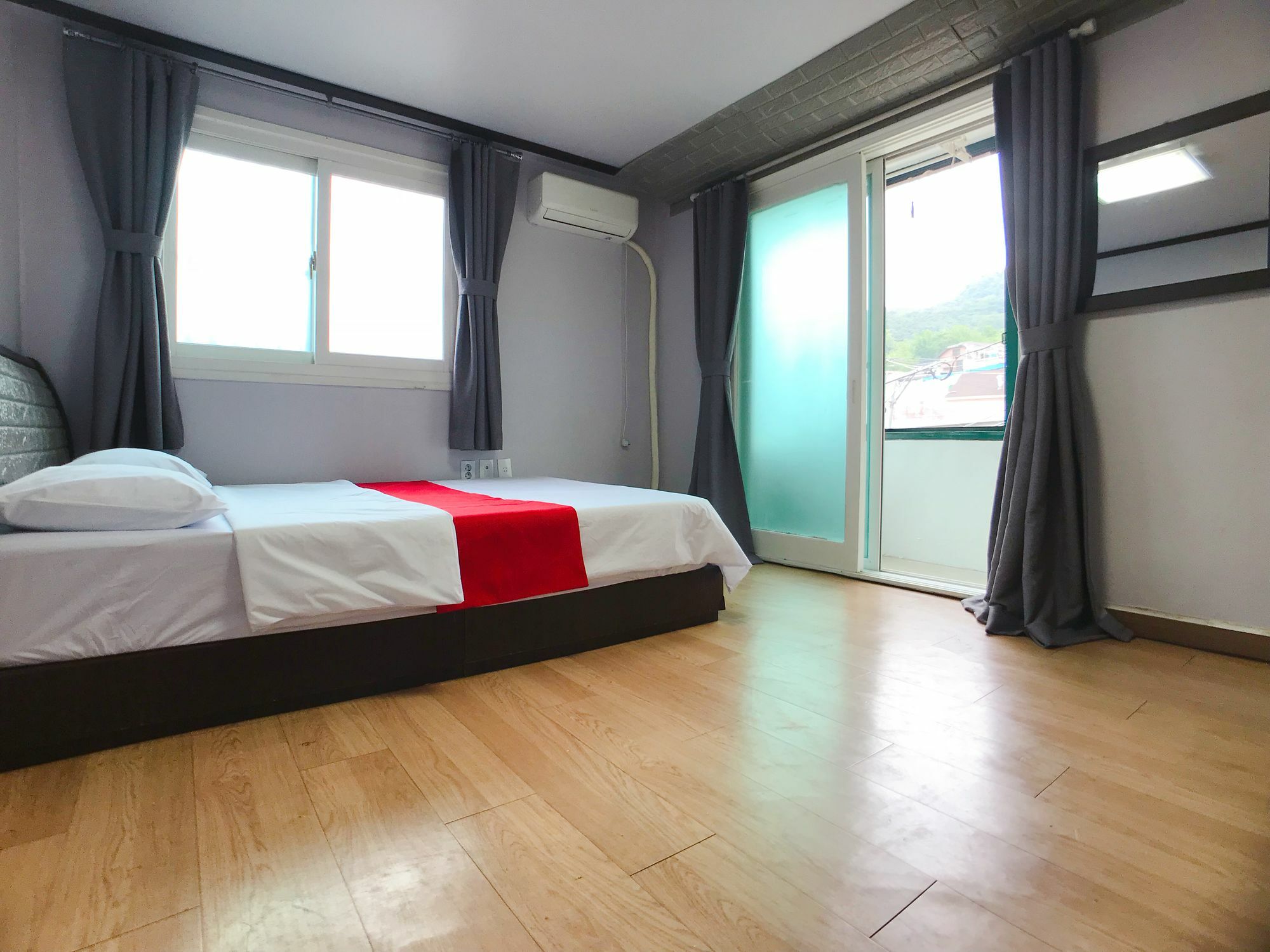 Hotel 1012 House Namsan Seul Esterno foto