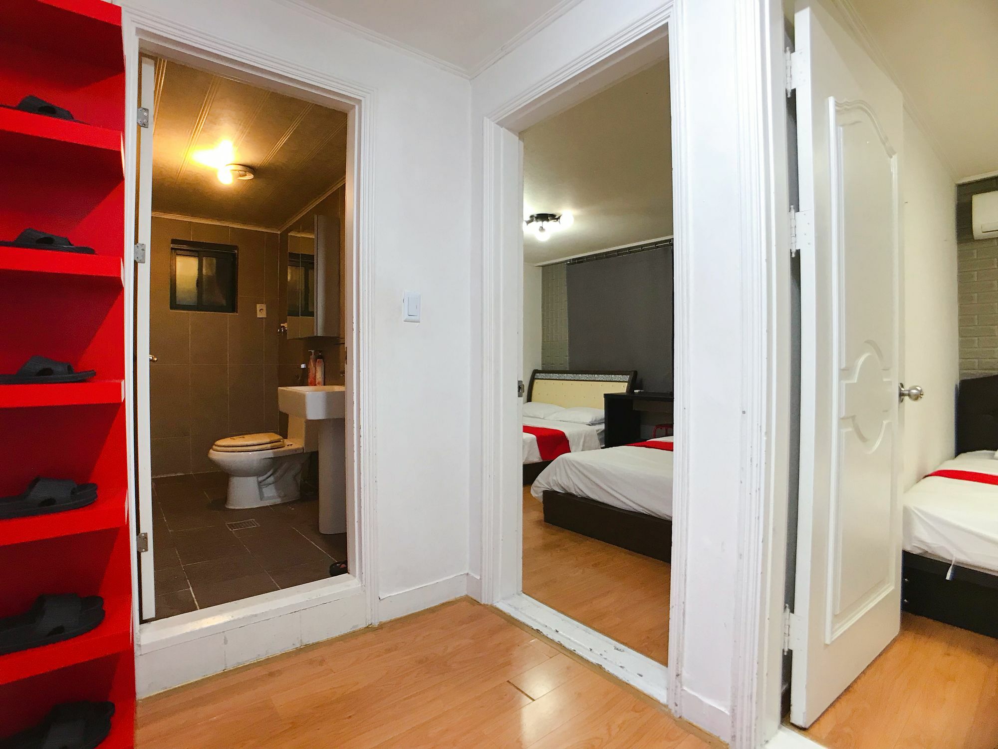 Hotel 1012 House Namsan Seul Esterno foto